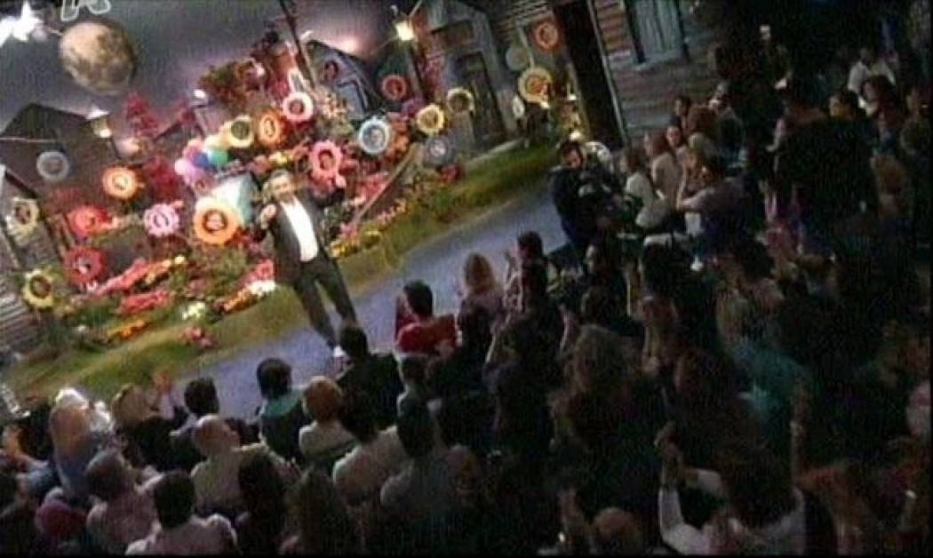 Η επιστροφή του Λάκη Λαζόπουλου