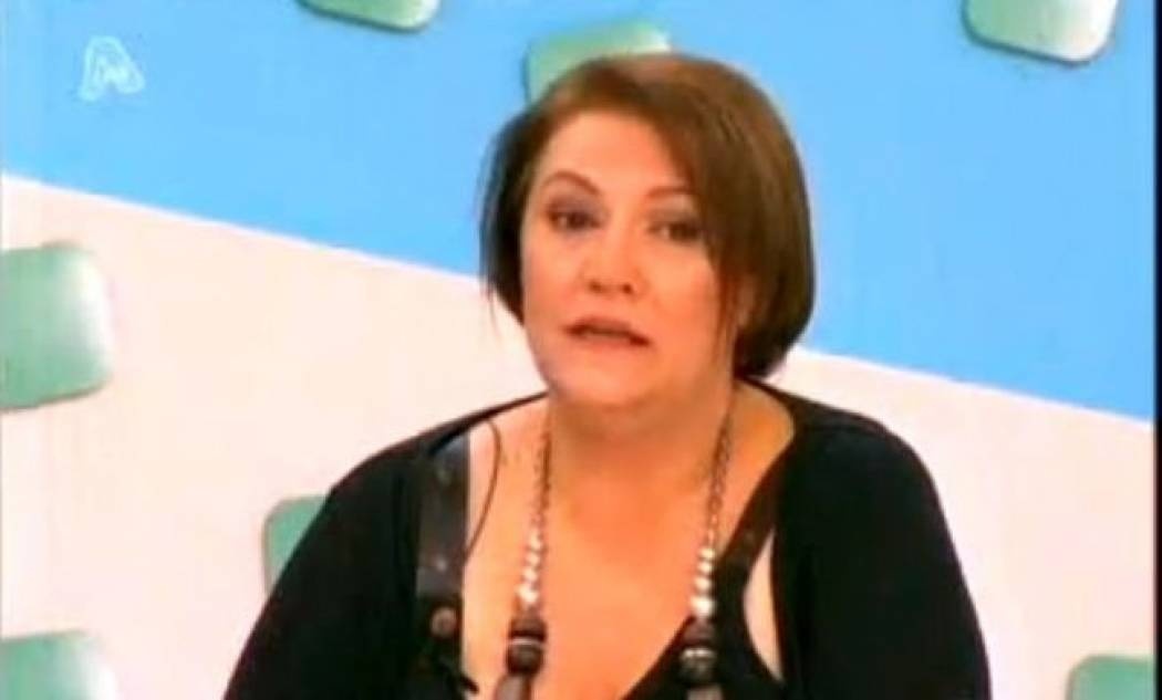 Η Αλεξάνδρα Τσόλκα σχολιάζει τα τηλεοπτικά δρώμενα στην Ελένη Μενεγάκη