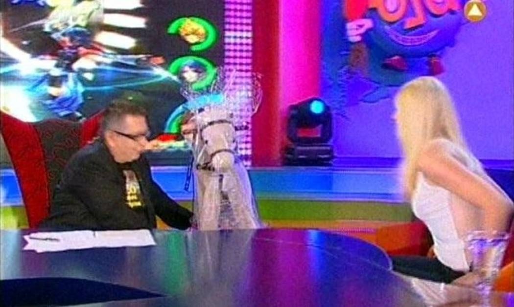 Το δώρο του Θέμου στη Φαίη Σκορδά