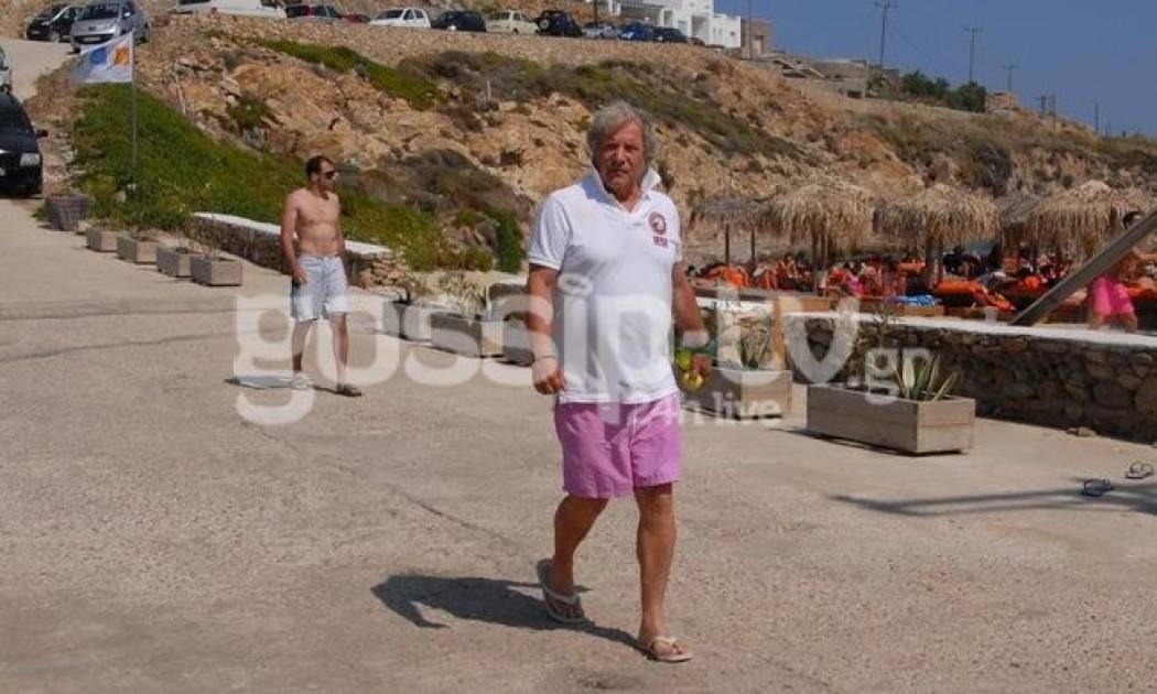 Νίκος Βαρβέρης: Στη Μύκονο για… τένις!