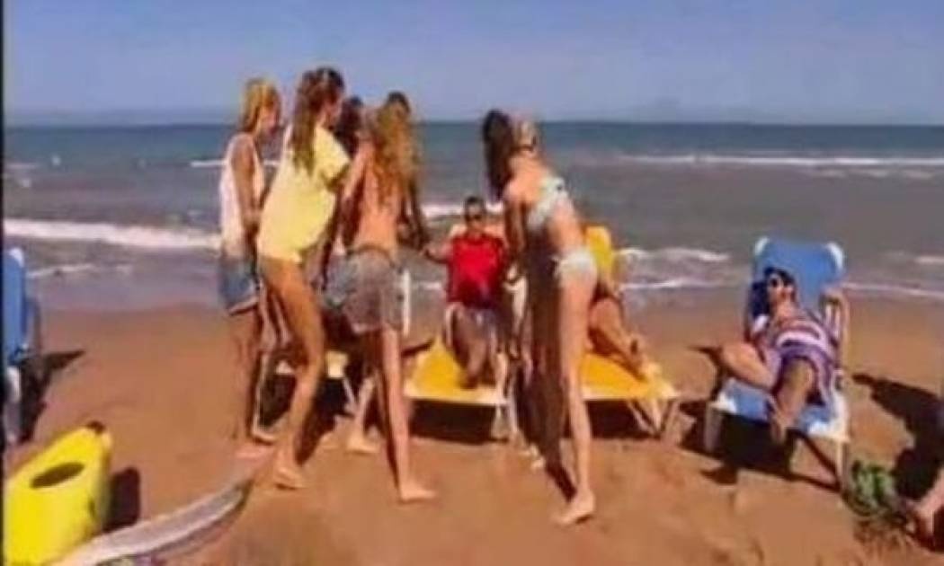 «Πρωινό mou»: «Απήγαγαν» τα μοντέλα τον Λιάγκα!