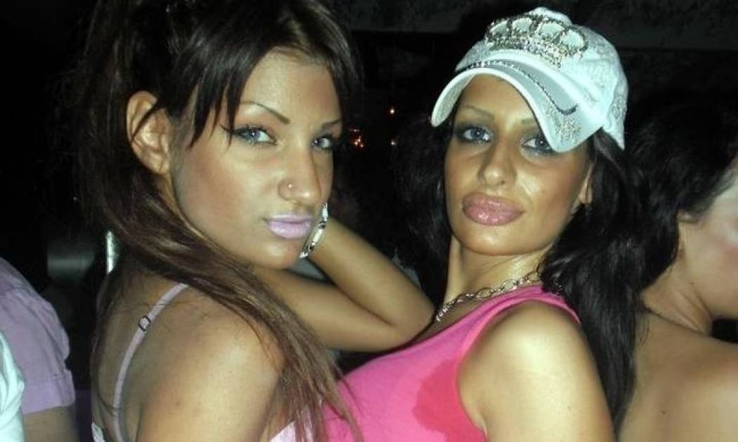 Φωτό: Αυτά είναι τα «μοντέλα» που πρωταγωνιστούν στο αρχαιοελληνικό Όργιο του Σειρηνάκη!!!! (Nassos blog)