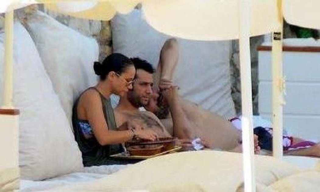 Οι διακοπές του πρωταγωνιστή του Asi