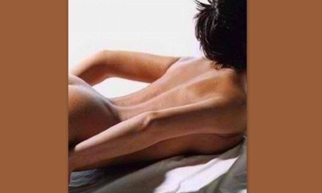 Σε ποια Ελληνίδα ηθοποιό ανήκουν αυτά τα οπίσθια; (1) (Nassos blog)