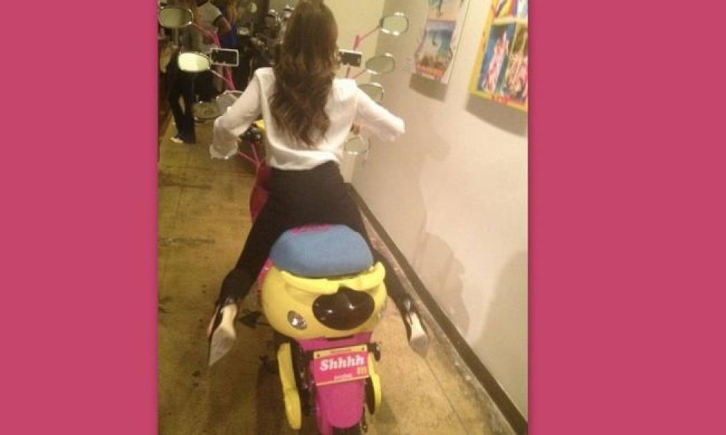 Έχω και βέσπα… Πάμε μία βόλτα;