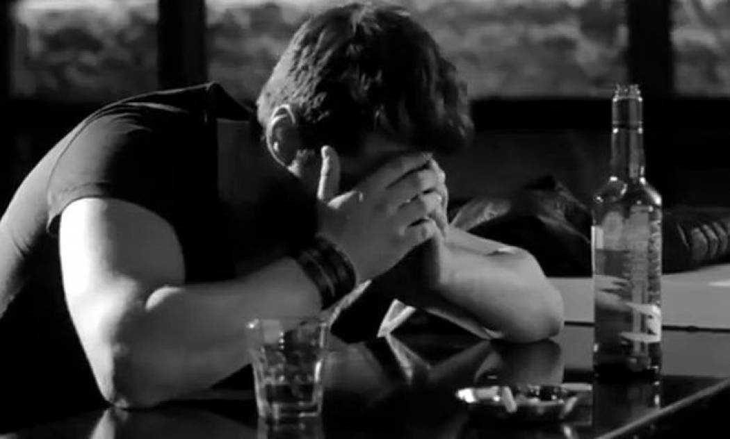 Δείτε το νέο video clip του Γιώργου Τσαλίκη