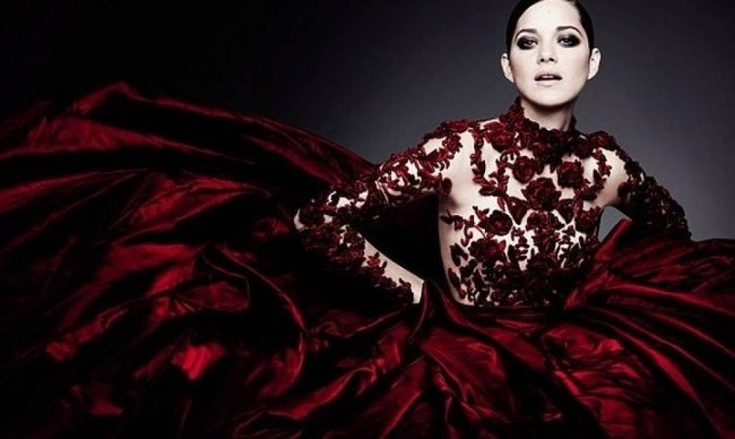 Marion Cotillard: Στο εξώφυλλο του Harper’s Bazaar