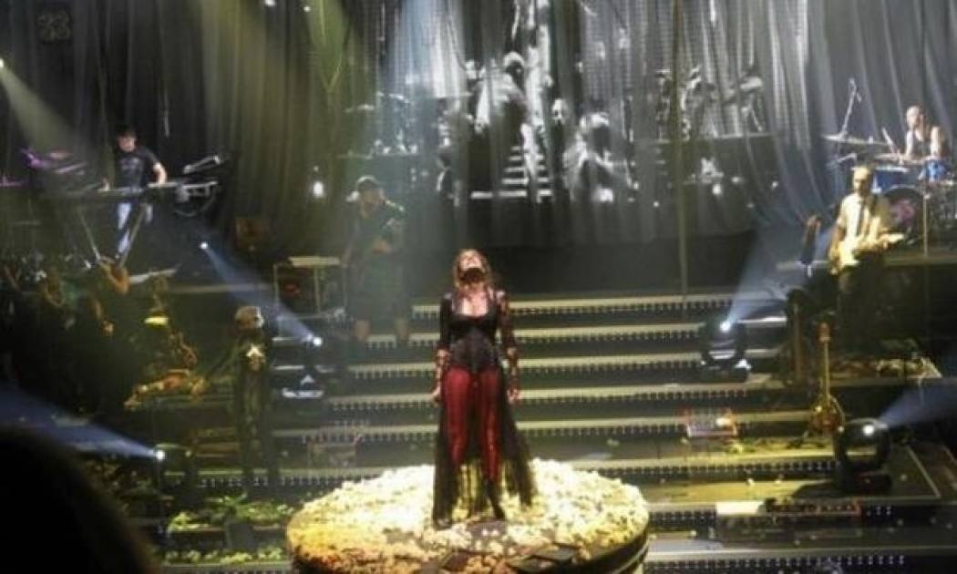 Δείτε την Άννα Βίσση στην προετοιμασία του Luv