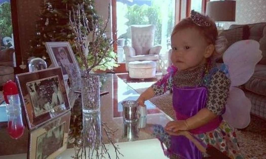 Ποιας ηθοποιού είναι κόρη η μικρή «πεταλουδίτσα»;