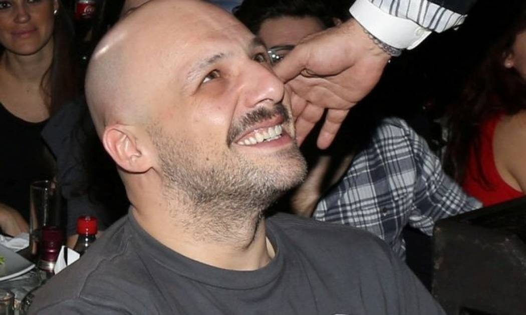 Νίκος Μουτσινάς: «Δεν κάνω τηλεόραση και θέατρο για τους ανθρώπους του χώρου»