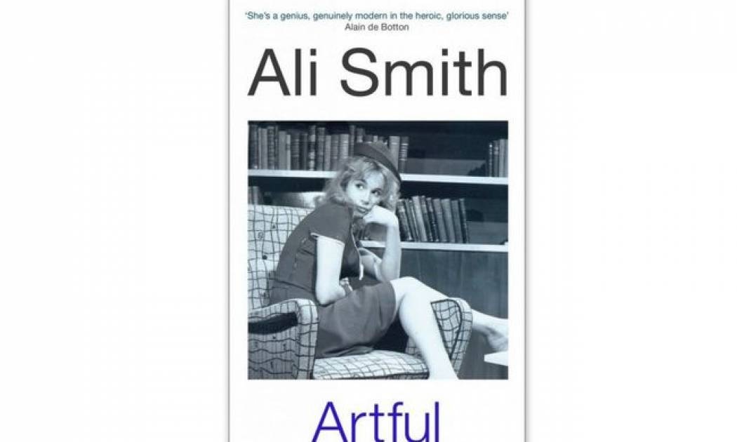 Η αξέχαστη Αλίκη στο εξώφυλλο αγγλικού βιβλίου διάσημης συγγραφέα!