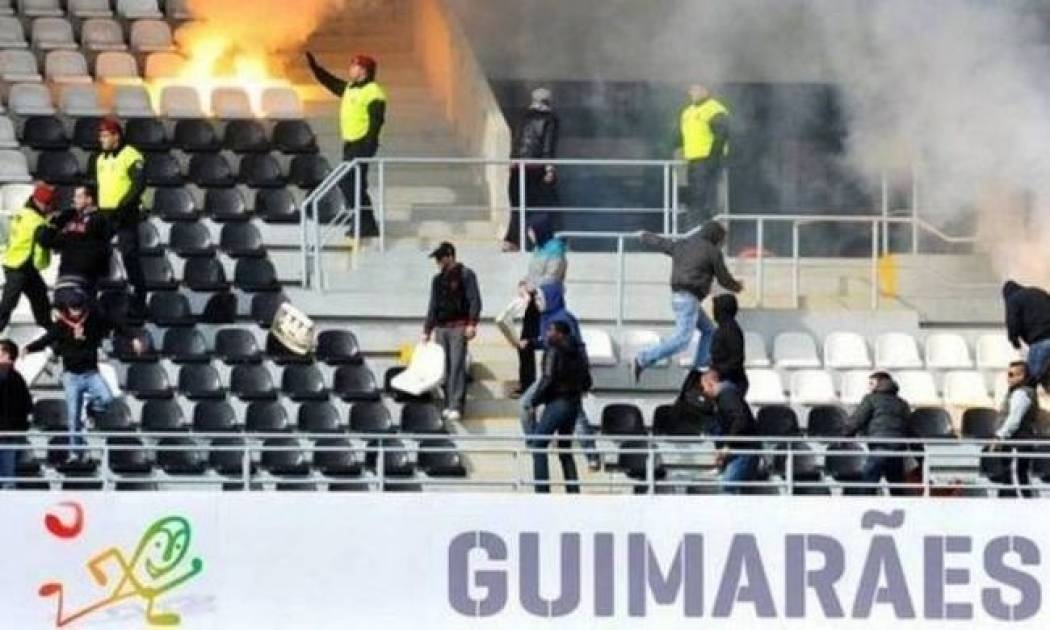 Σοβαρά επεισόδια σε αγώνα νέων στην Πορτογαλία (photos+video)