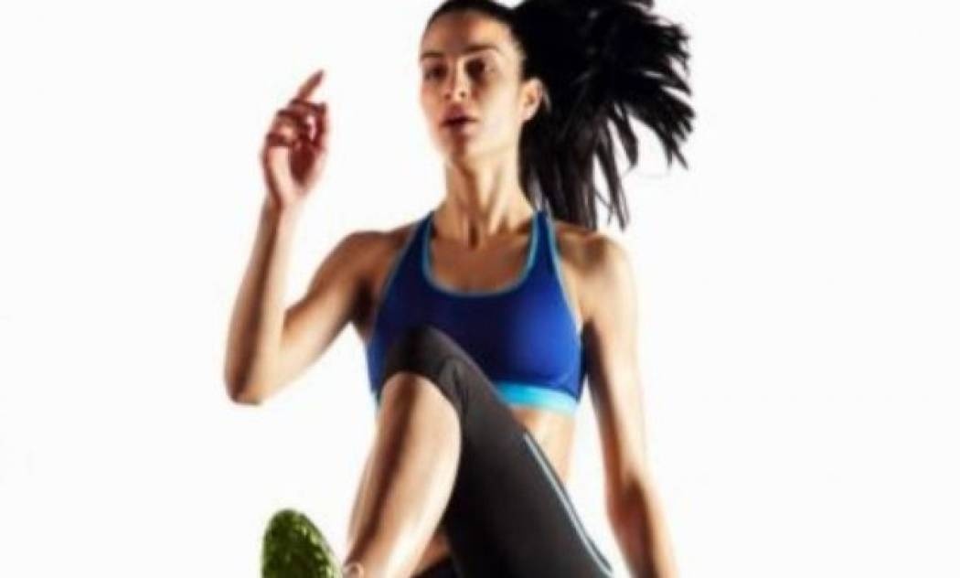 Tabata: Κάψτε τρελές θερμίδες σε 10 λεπτά με ένα βίντεο