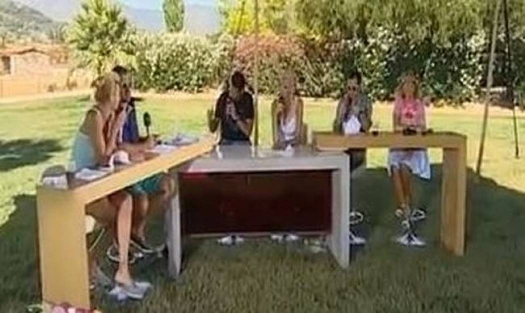 «Άγρια» κόντρα ανάμεσα σε Λιάγκα-Ουγγαρέζο με αφορμή τα Mad Video Music Awards!