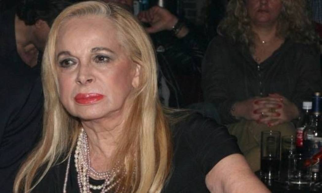 Άννα Φόνσου: «Σκέφτηκα πολλές φορές να αυτοκτονήσω. Και ήταν η ύπαρξη της κόρης μου Ασημίνας που με κράτησε στη ζωή»