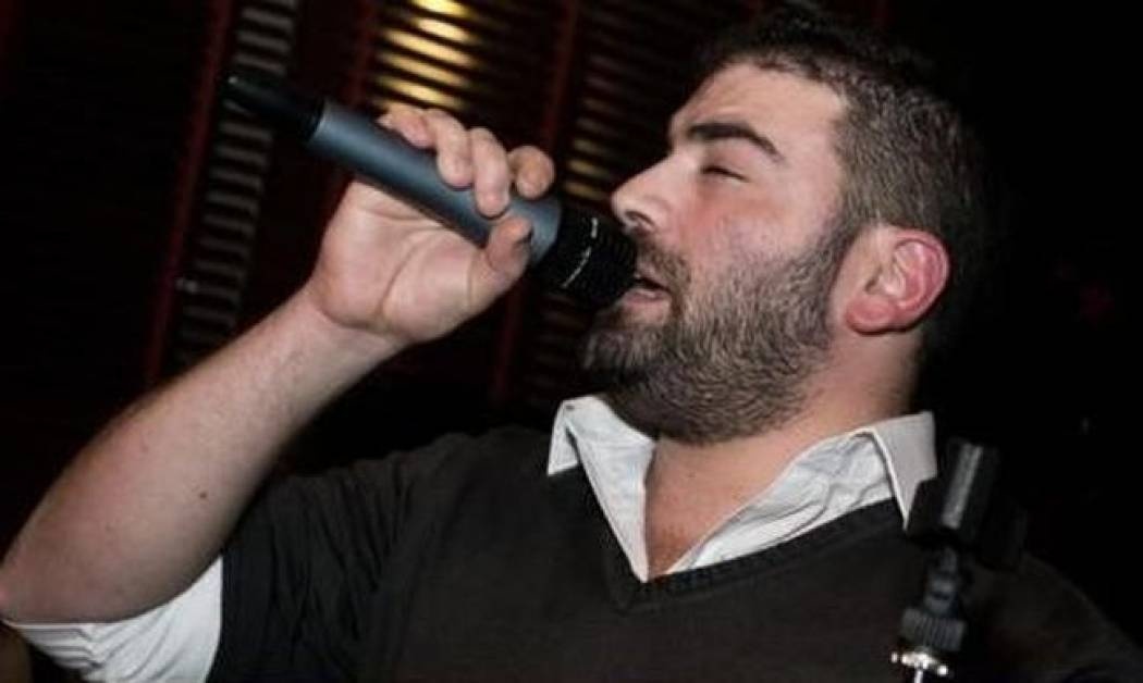 Παντελής Παντελίδης: Σαρώνει και στην Κύπρο