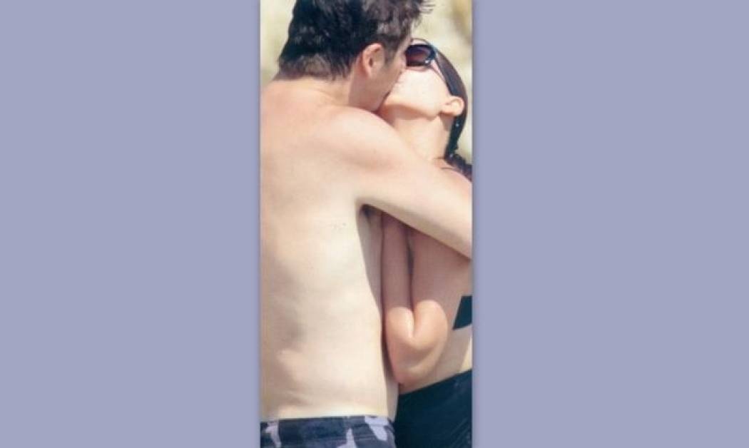 Καυτά φιλιά κάτω από τον ήλιο!