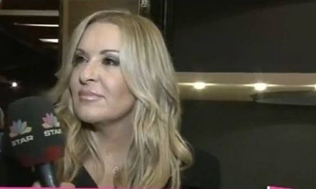 Η Ναταλία Γερμανού σχολιάζει το στριπτίζ του Μάνου Ιωάννου