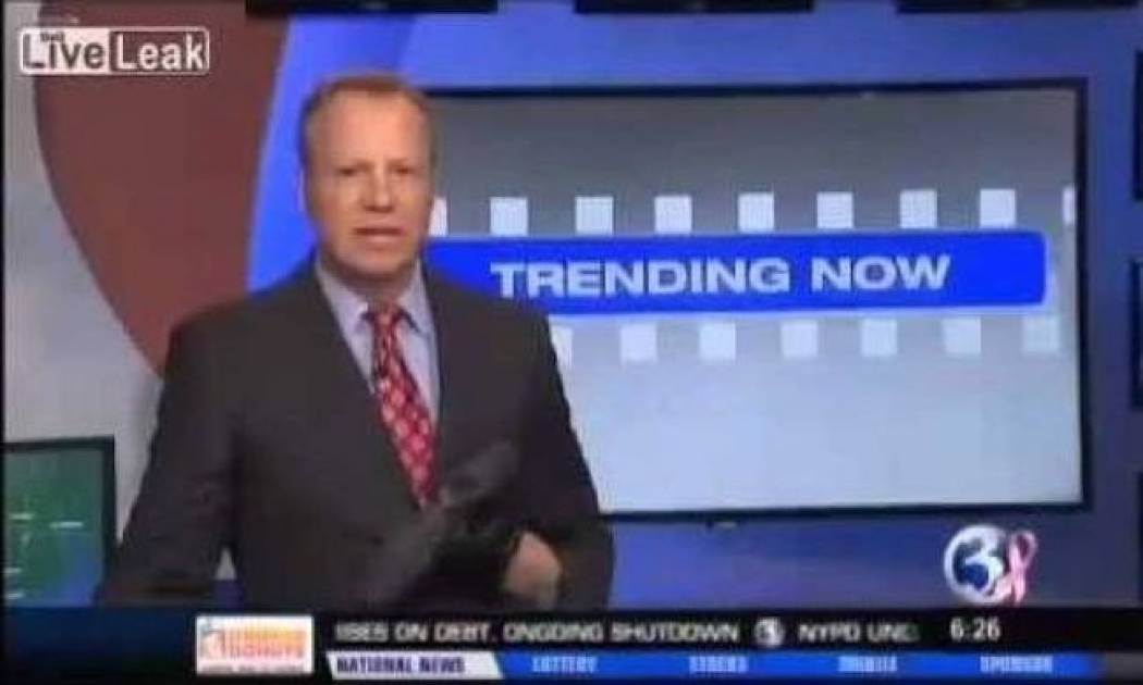 Δεν ξανάγινε: Την ώρα του δελτίου ειδήσεων ο παρουσιαστής έφαγε...