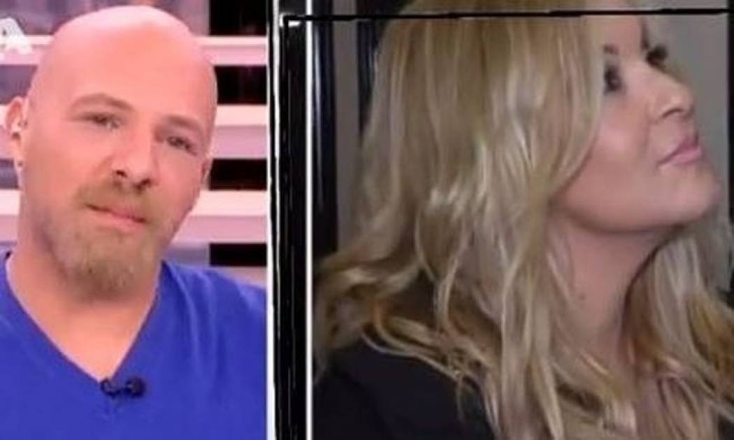 Μουτσινάς σε Γερμανού: «Την μεγαλώνει αυτό το στυλ! Ντύθηκε σαν συγγενείς του Mάνου εξ’ αίματος»