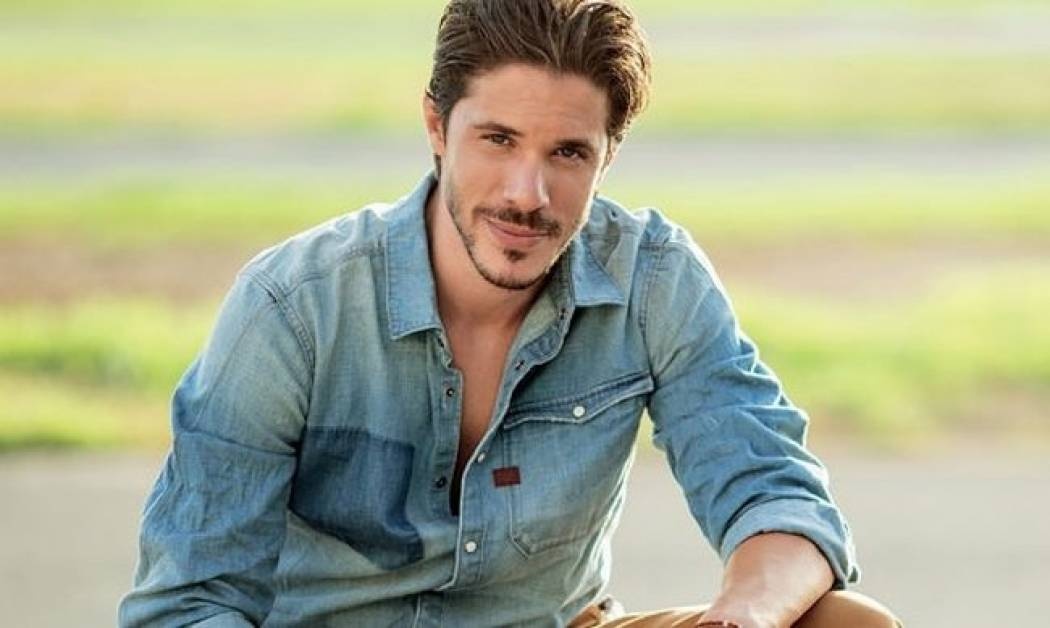 Οικονομόπουλος: «Να βγω και ν’ απαντήσω  αν εμένα με λένε αδελφή; Επειδή αυτοί είναι αδελφές  που τα γράφουνε;»