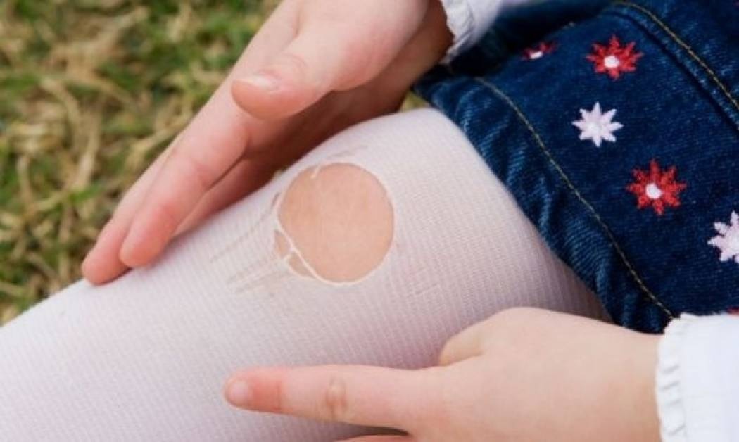 Η μικρή σας τρυπάει συνέχεια τα καλσόν της; Μη τα πετάξετε! Αξιοποιήστε τα!