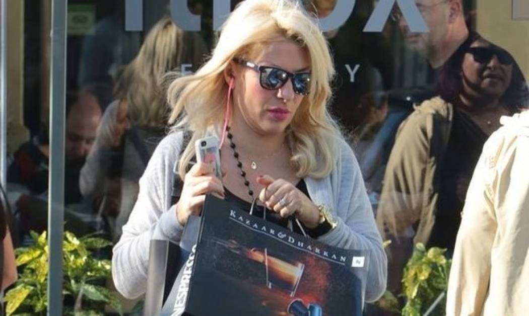 Ελένη Μενεγάκη: Στα βήματα του… George Clooney