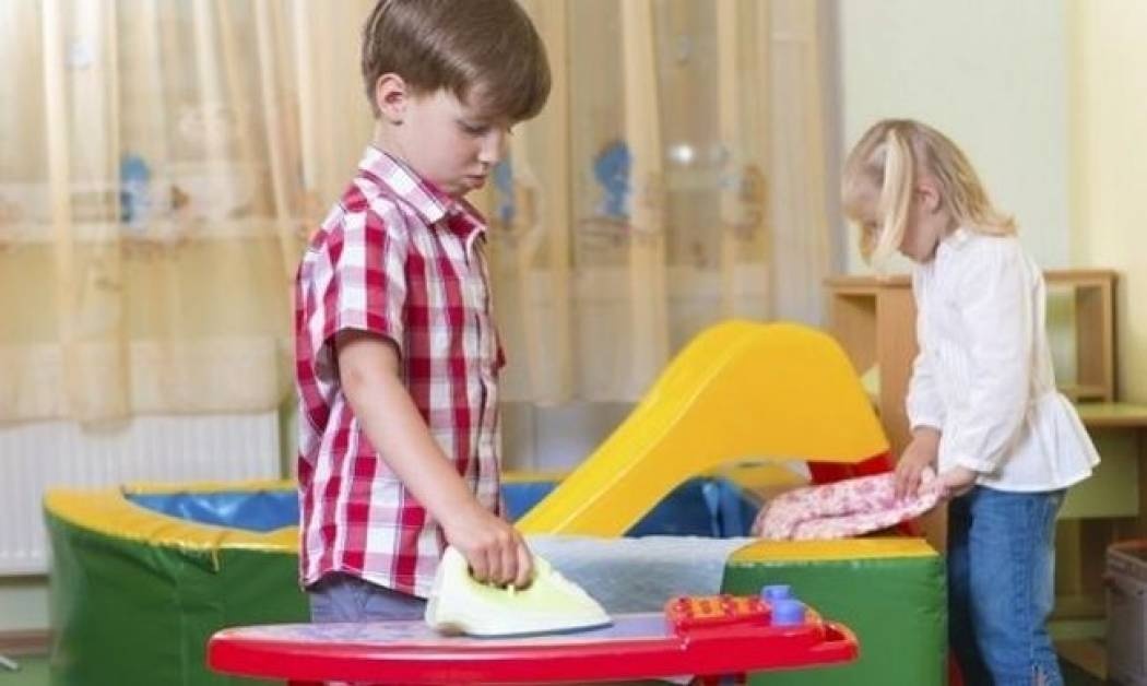 Θάνος Ασκητής: «Ο γιος μου παίζει με κούκλες και κάνει παρέα με κορίτσια. Πώς να αντιδράσω;»