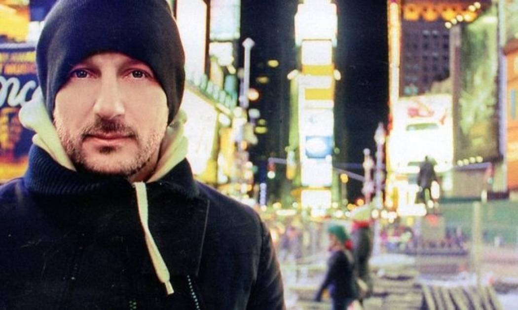Κώστας Καραφώτης: Ταξίδι στην Νέα Υόρκη για συναυλίες!