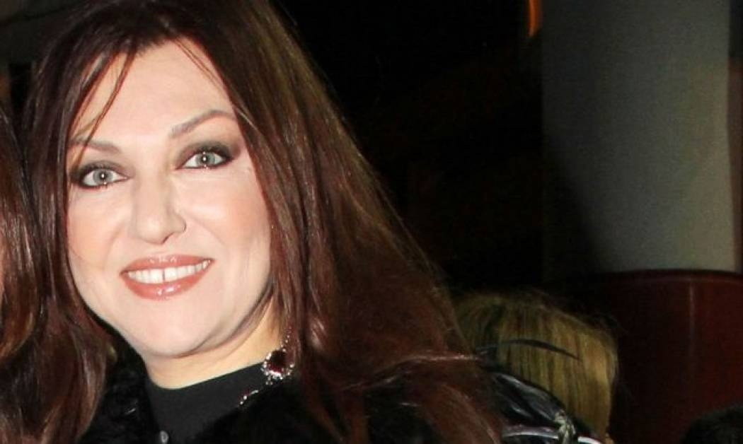 Καίτη Γαρμπή: «Μου το έλεγε ο καθρέφτης μου ότι είχα παχύνει»