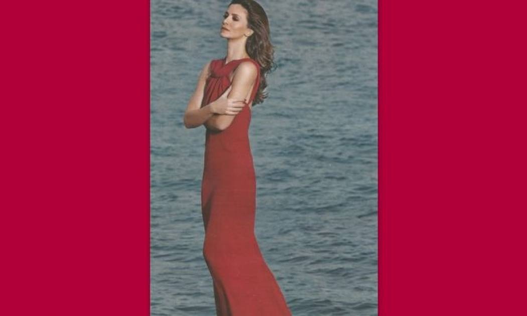 Η Κατερίνα Λέχου περιγράφει το νυφικό της!