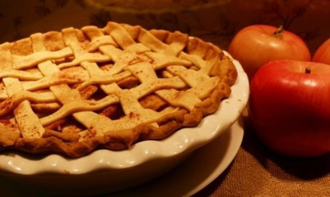 Συνταγή για πανεύκολη νηστίσιμη μηλόπιτα