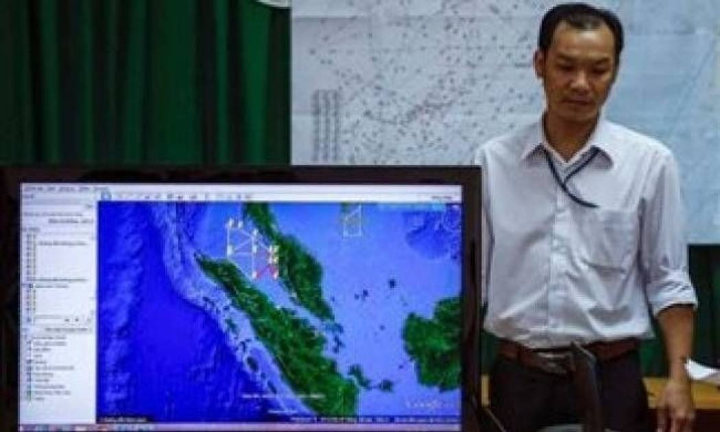 Αυτός είναι ο λόγος που καλούν τα τηλέφωνα των επιβατών του Boeing;