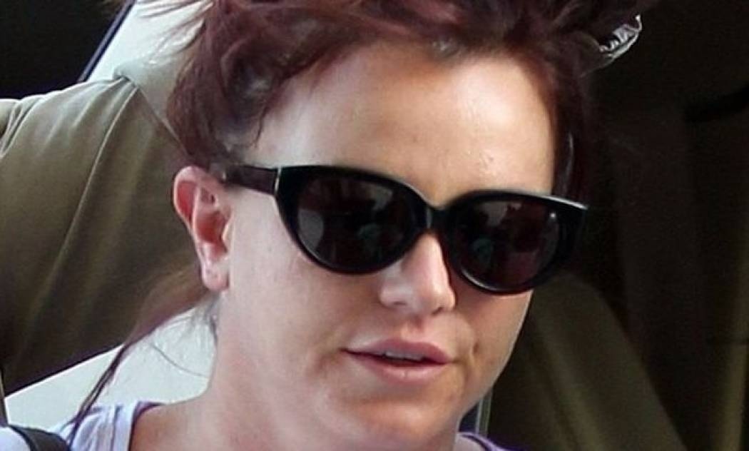 Όχι, δεν μπορεί να είναι αυτή η Britney Spears