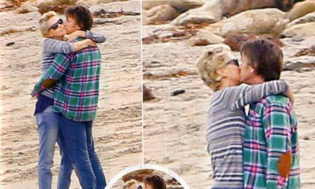 Theron-Penn: Φιλιά στην παραλία