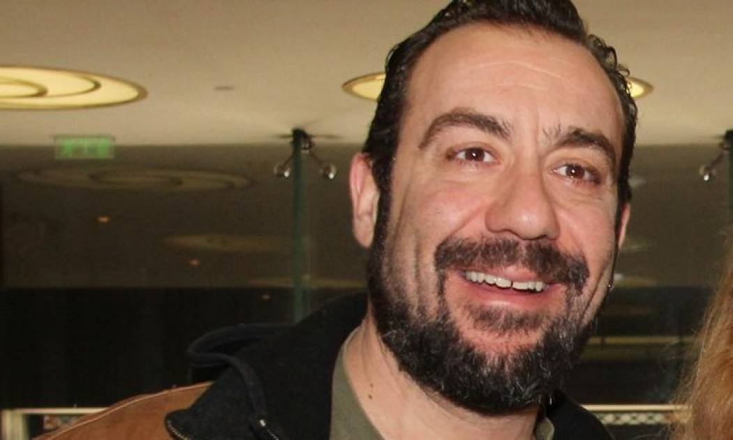 Σωτήρης Καλυβάτσης: «Να μας πληρώνουν έξι μήνες κι έναν χρόνο μετά την προβολή είναι πολύς χρόνος»