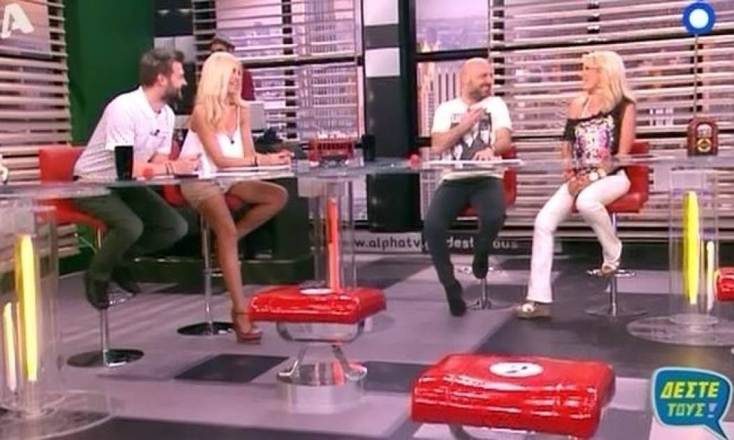 Η Μενεγάκη έκατσε στην θέση της Ηλιάκη και σχολίαζε τα ρούχα