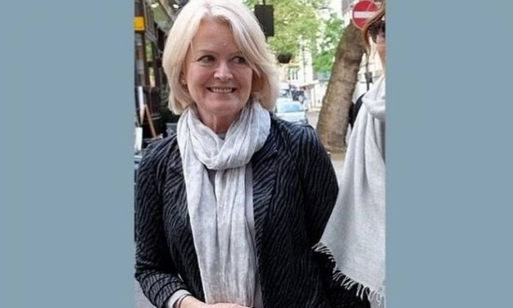 Αυτή η μαμά έχει κόρη μία πασίγνωστη ηθοποιό! Μοιάζουν πολύ μεταξύ τους! (εικόνες)