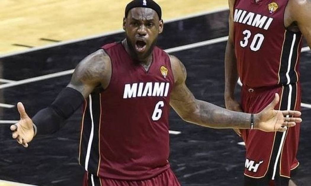 Μαϊάμι Χιτ: Ακούστε τον Λεμπρόν! (video)