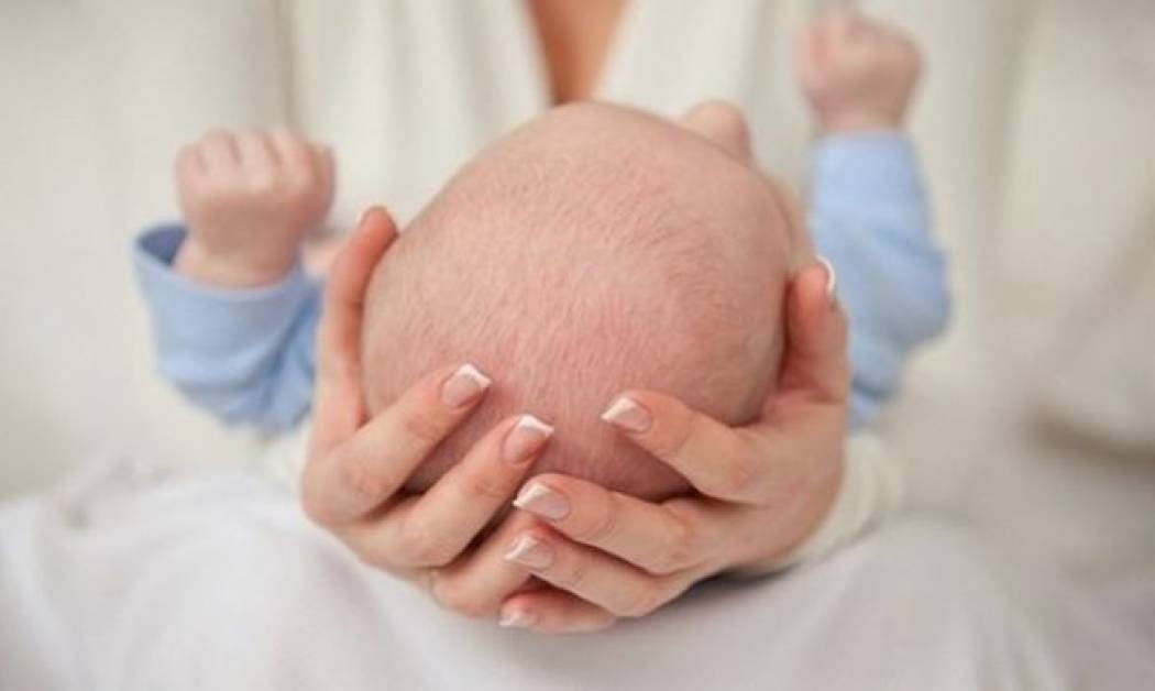 Το παιδί μου χτύπησε στο κεφάλι. Πρέπει να το πάω στο νοσοκομείο;