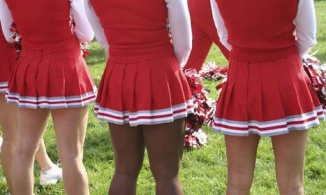 Απίστευτο: Άνδρας έκλεψε 600 στολές τσίρλιντερ γιατί ήθελε να τις...