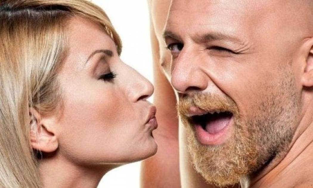 Τώρα που φεύγει ο Νίκος Μουτσινάς τι θ' απογίνει η άμοιρη Μαρία Ηλιάκη;