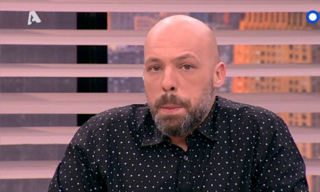 Δέστε τους: Το γεμάτο δάκρυα φινάλε. Το αντίο του Μουτσινά που δεν ολοκληρώθηκε ποτέ λόγω συγκίνησης