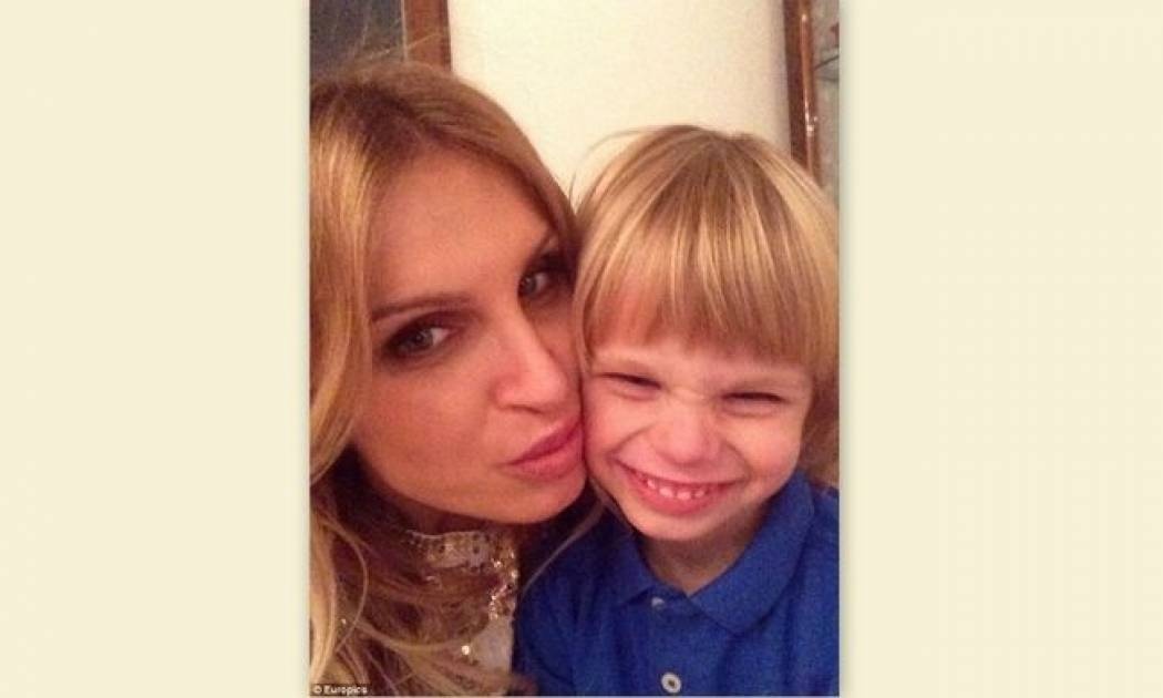 Σοκ! Γνωστό μοντέλο έπνιξε τον 6χρονο γιο της και αυτοκτόνησε