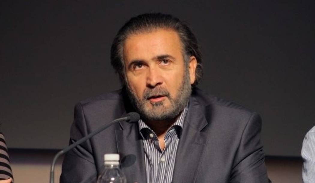 Δείτε τον Λάκη Λαζόπουλο σε συγκέντρωση διαμαρτυρίας εργαζομένων στην Κομοτηνή