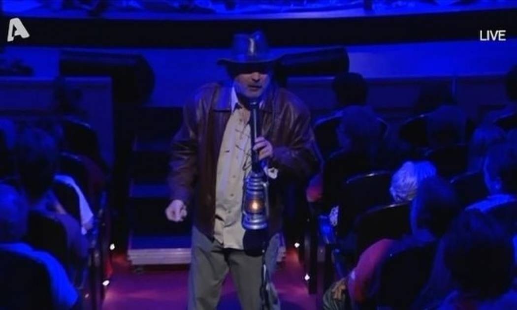 Λαζόπουλος: Επέστρεψε ανανεωμένος με το «Τσαντίρι»