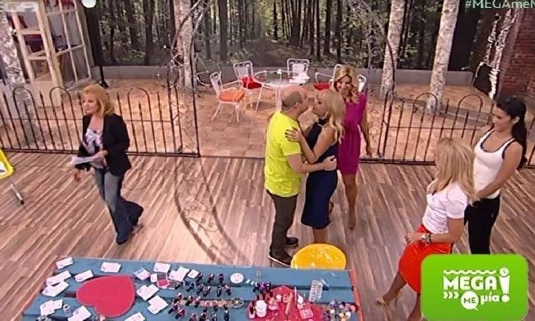 Η πρώτη εμφάνιση της Τέτας Καμπουρέλη στο Mega Με Μία!