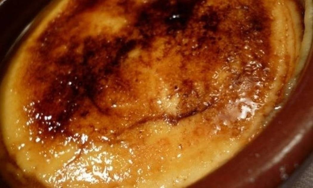 Συνταγή για την πιο εύκολη κρεμ μπρουλέ!