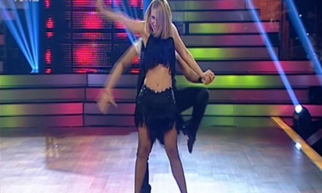 DWTS 5: Η Μαρία Ηλιάκη πιο σέξι από ποτέ χόρεψε τσα τσα τσα