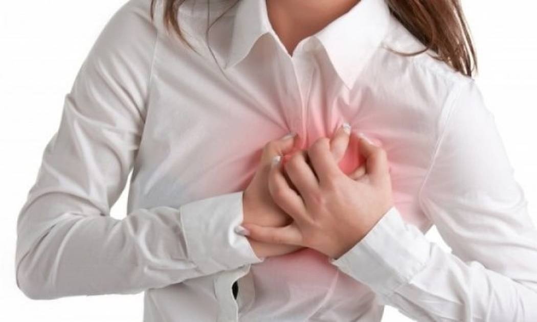 Οκτώ σημάδια εμφράγματος που αγνοούν οι γυναίκες